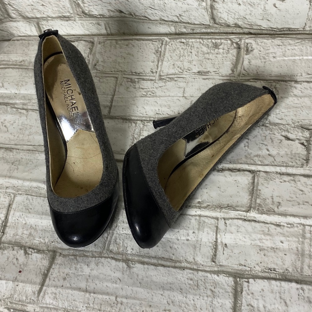 Michael Kors wool leather shoes size 6
